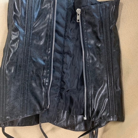 Leather top - Picture 2 of 2